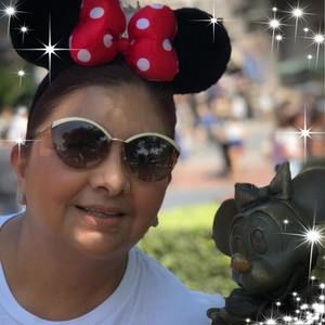 Meet your Posher, Hilda